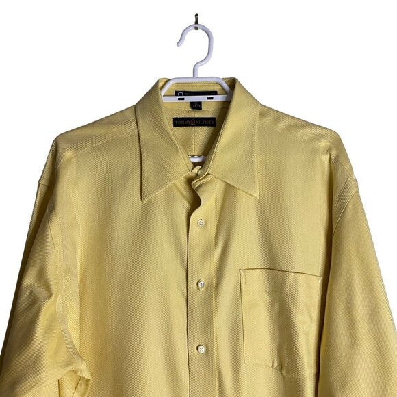 Tommy Hilfiger Men's Yellow 100% Cotton Button-Down Shirt - Picture 2 of 8